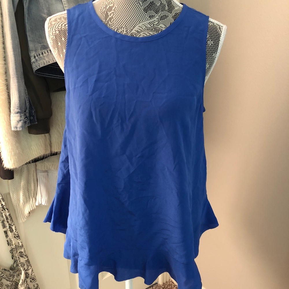 Short sleeve top